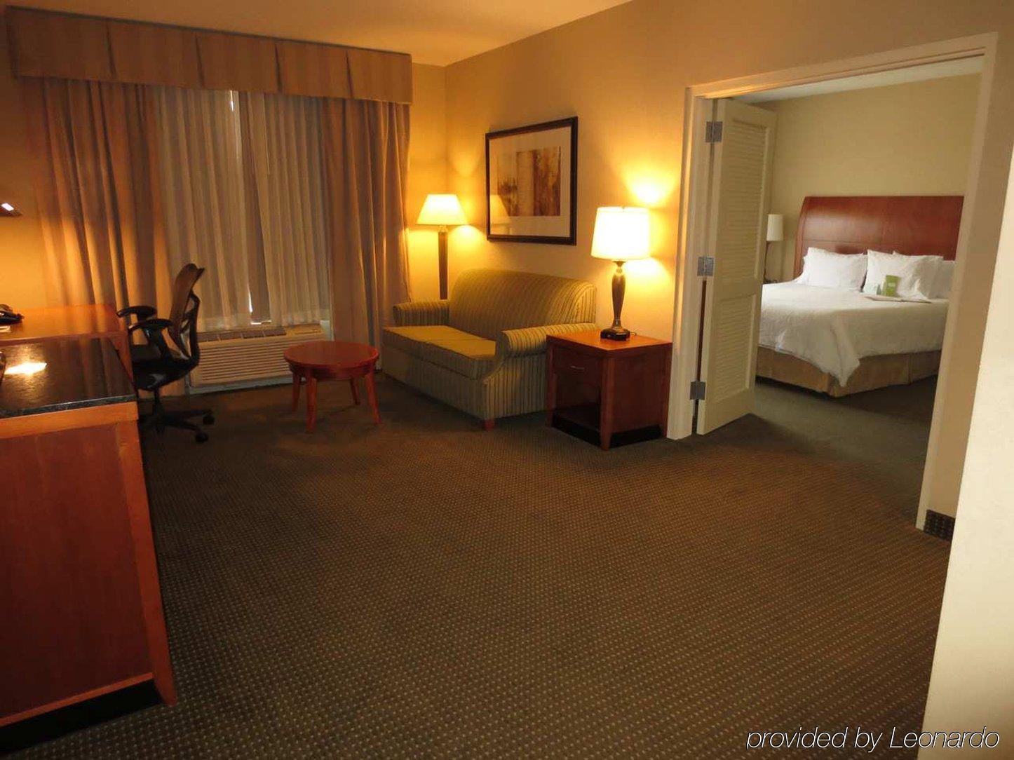 Hilton Garden Inn Birmingham Se/Liberty Park Exterior photo