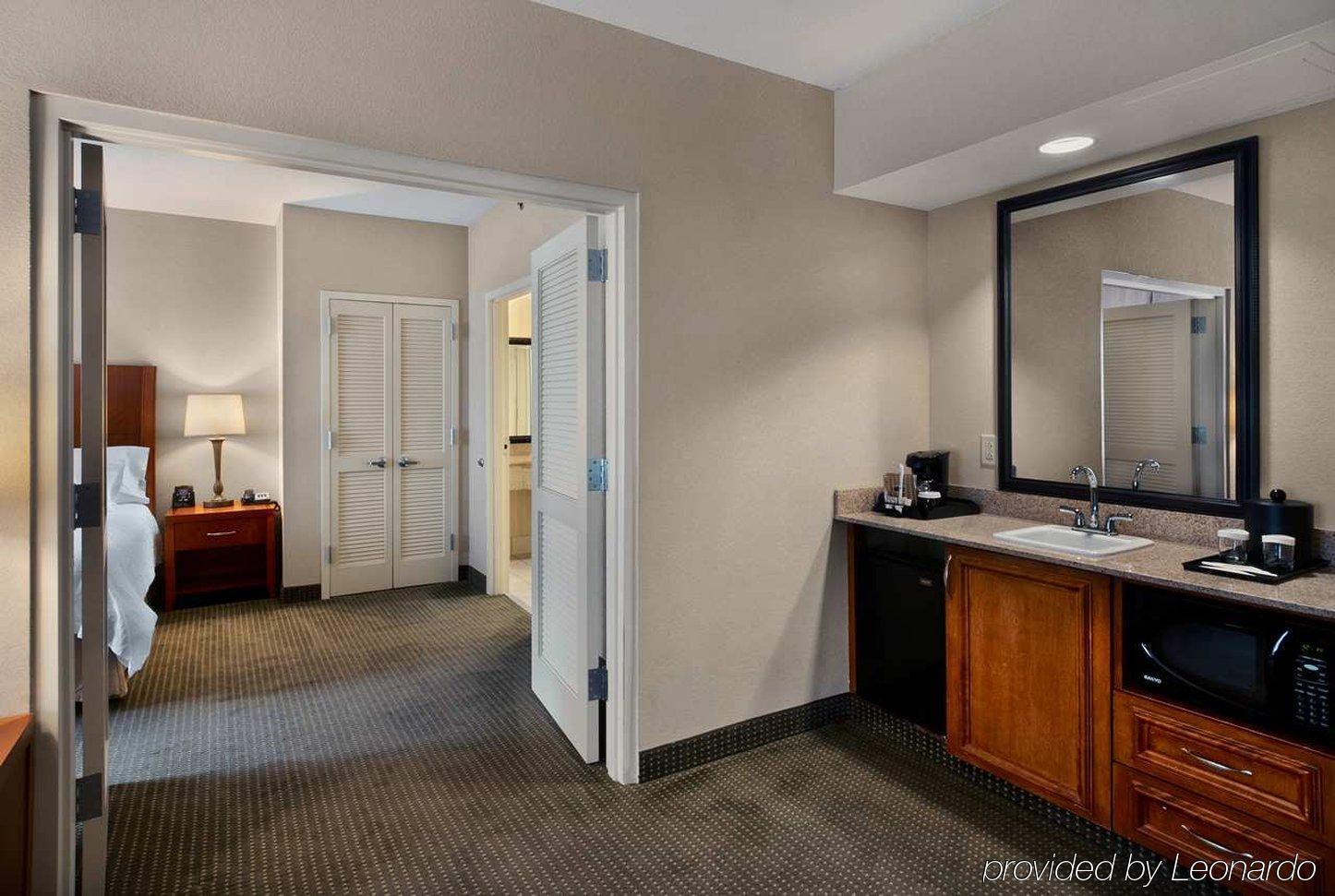 Hilton Garden Inn Birmingham Se/Liberty Park Exterior photo