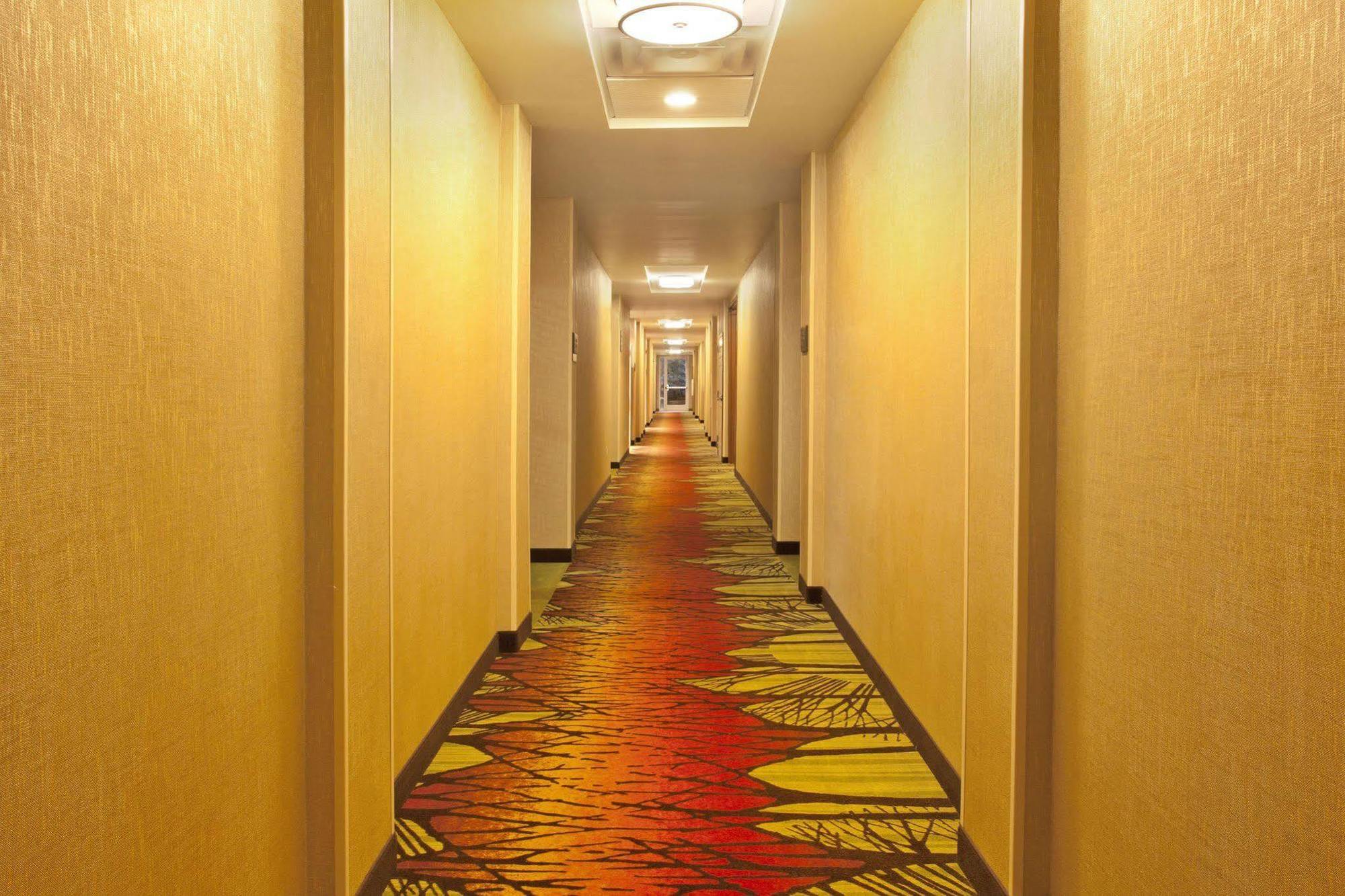 Hilton Garden Inn Birmingham Se/Liberty Park Exterior photo